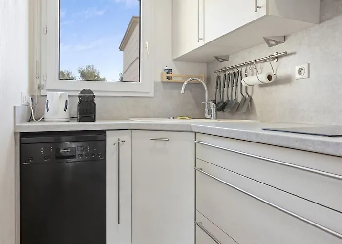 公寓 Joli 65m2 Piscine Parking *