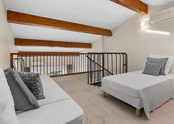 Apartment Joli 65m2 Piscine Parking