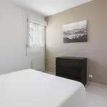Joli 65m2 Piscine Parking Apartment *