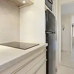Joli 65m2 Piscine Parking Apartment *