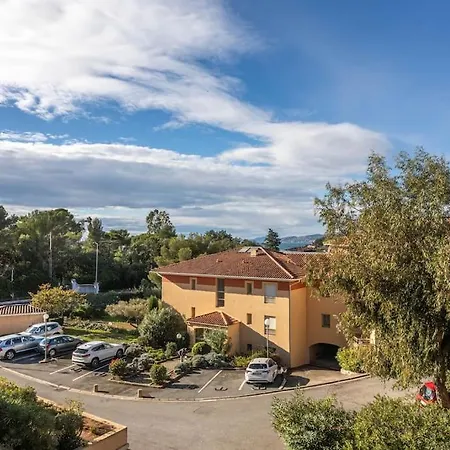 Joli 65m2 Piscine Parking Saint-Raphael (Var)