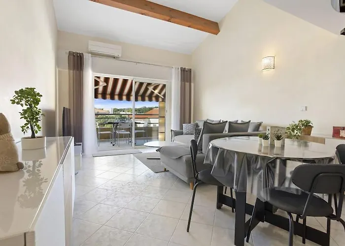 Joli 65m2 Piscine Parking