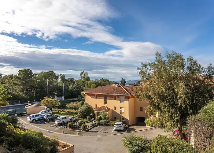 Joli 65m2 Piscine Parking Saint-Raphaël